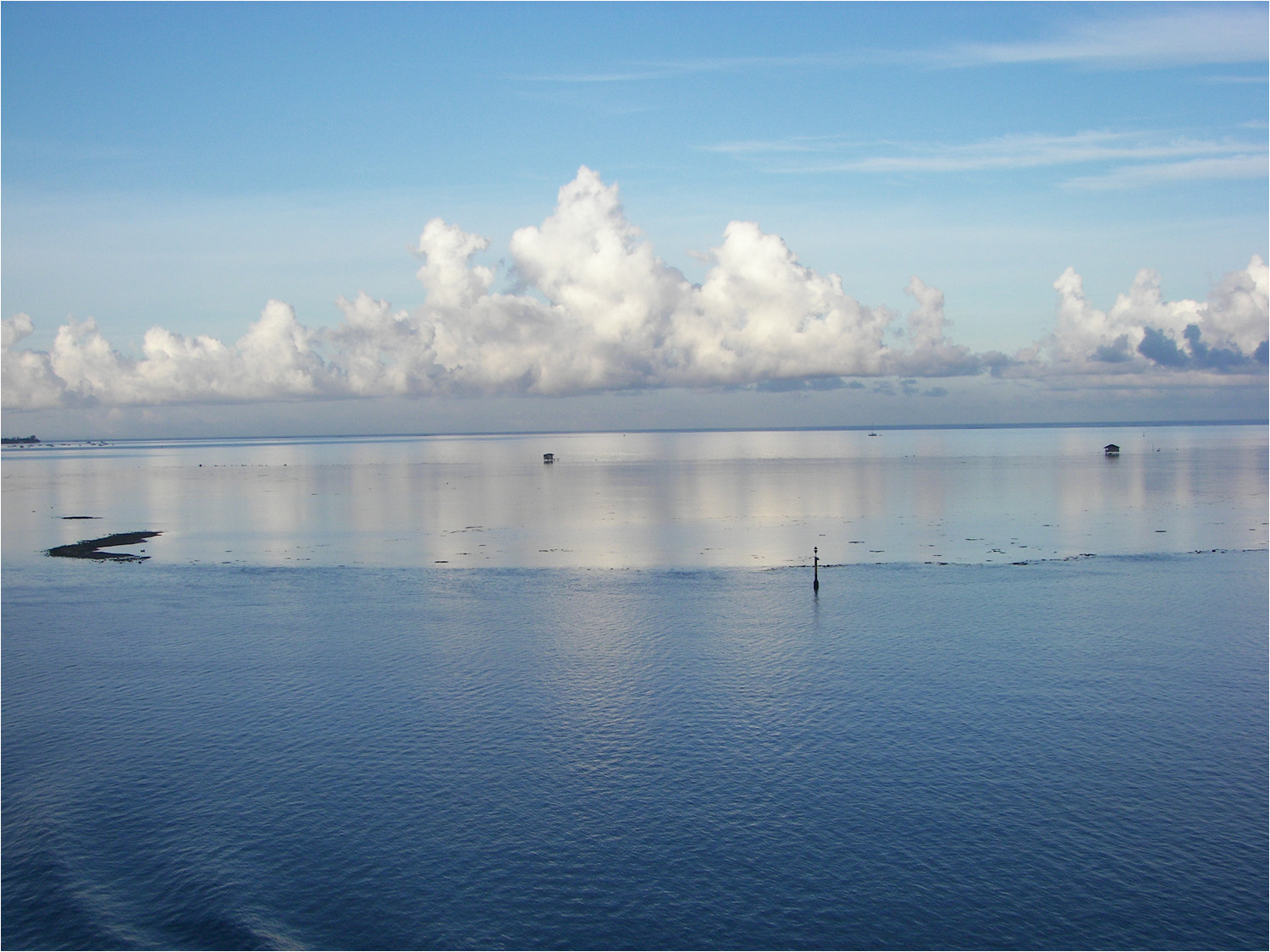 The lagoon near Tahaa at 7am