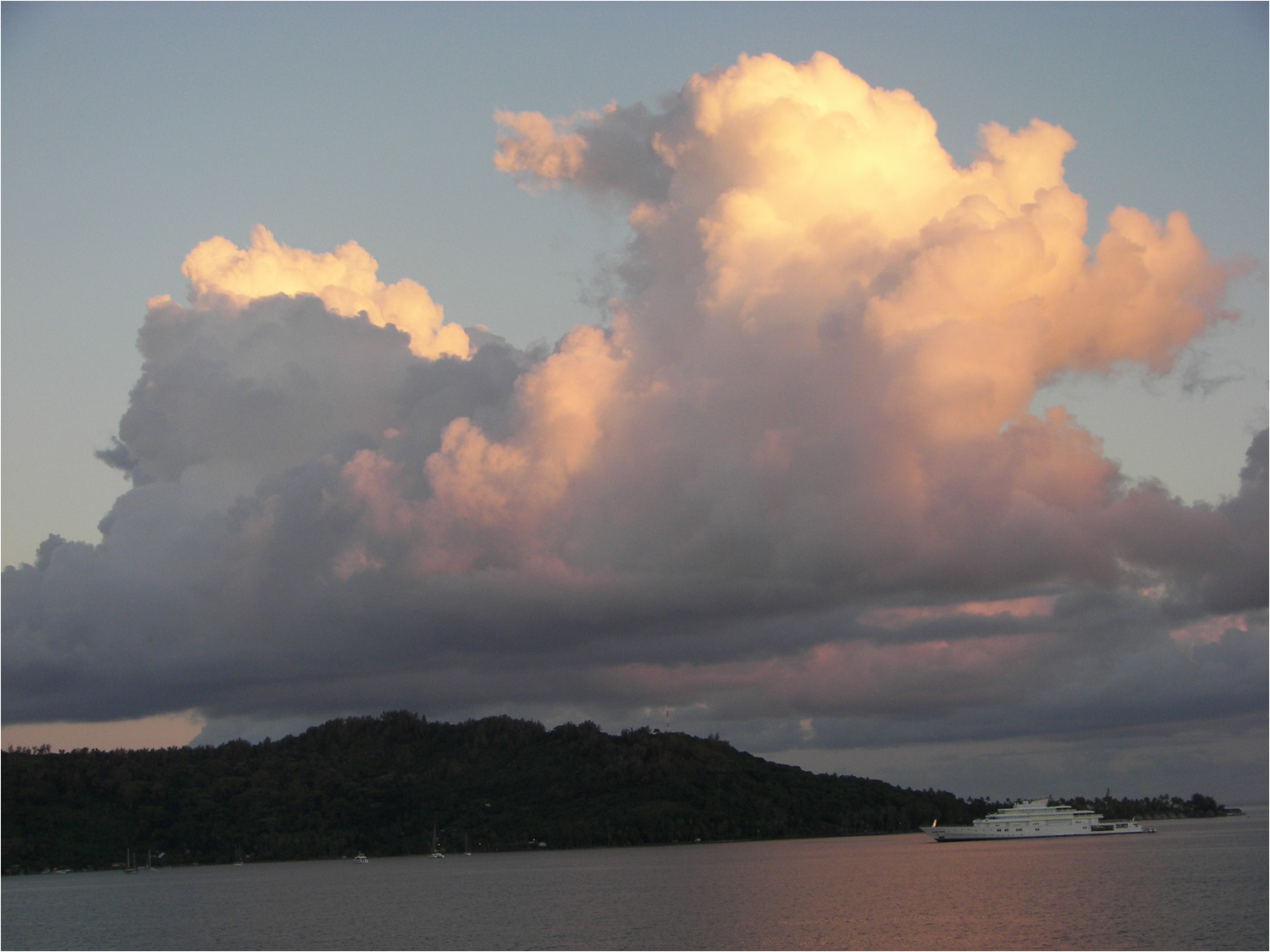 Sun setting Thursday in Bora Bora