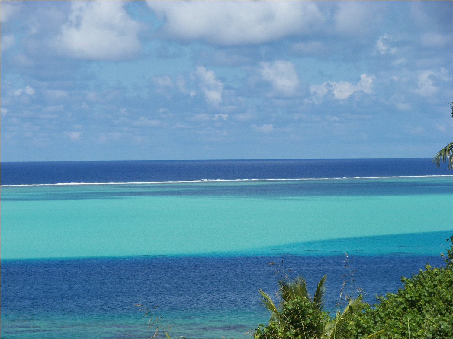 Views of the lagoon from Huahine Iti