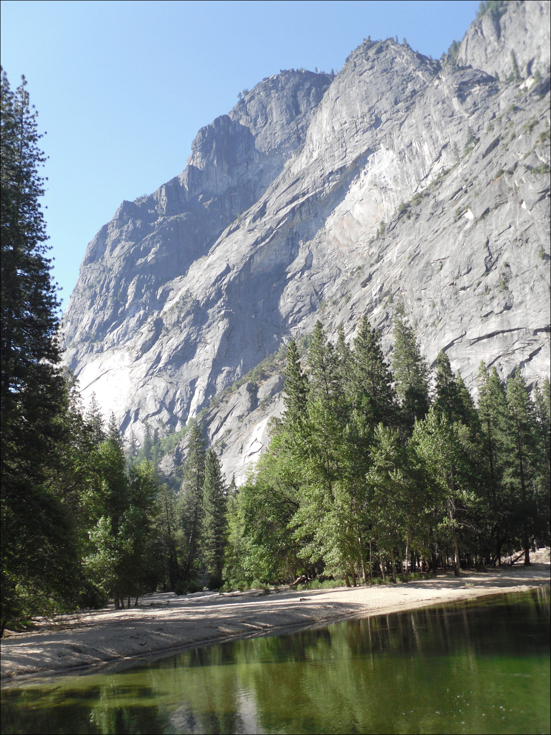 Merced River alongside Housekeeping