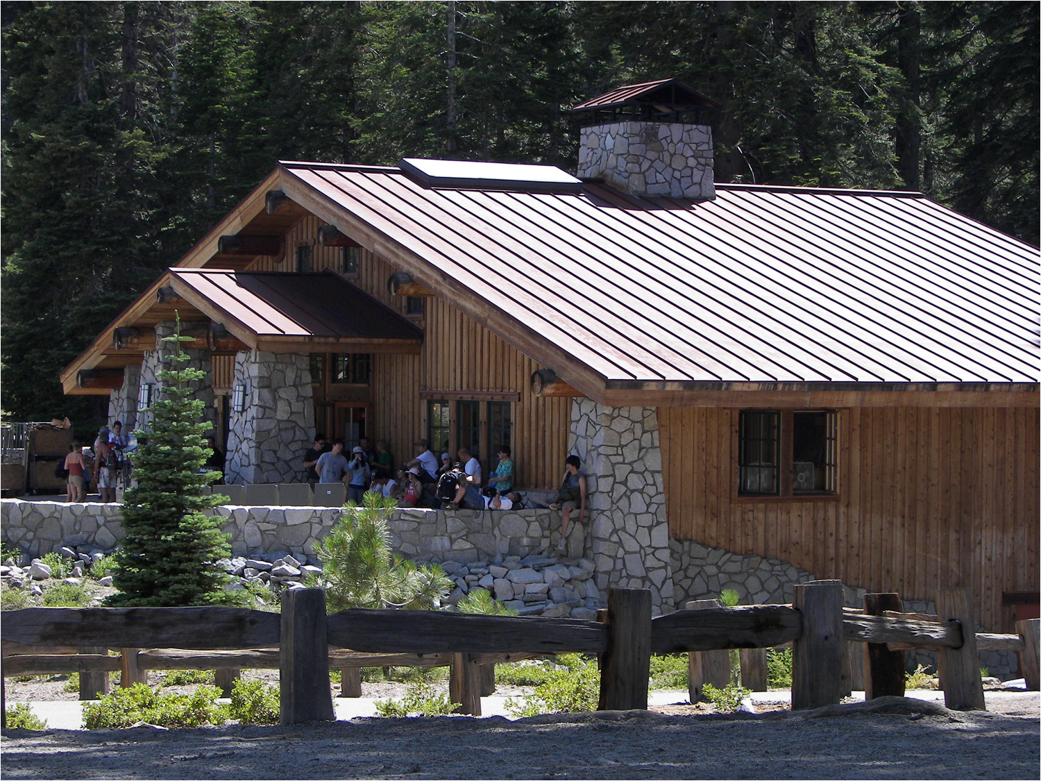 Glacier Point Hike-Store at Glacier Point
